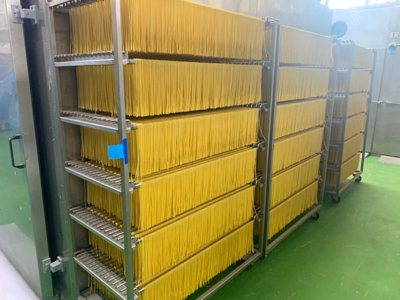 Long pasta drying, May 2022